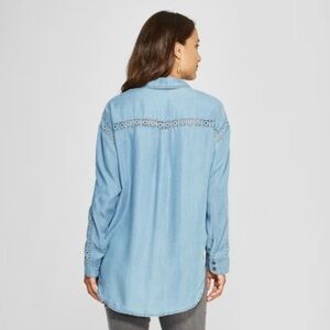 Knox Rose Crochet Inset Denim Top